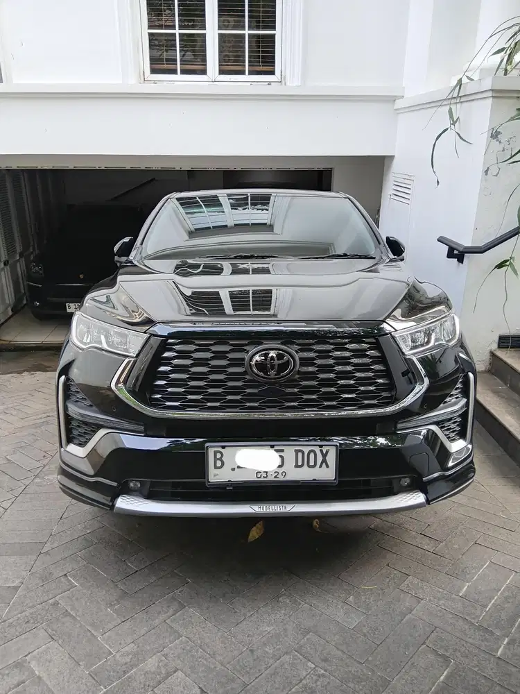 Toyota Kijang Innova 2023 Hybrid