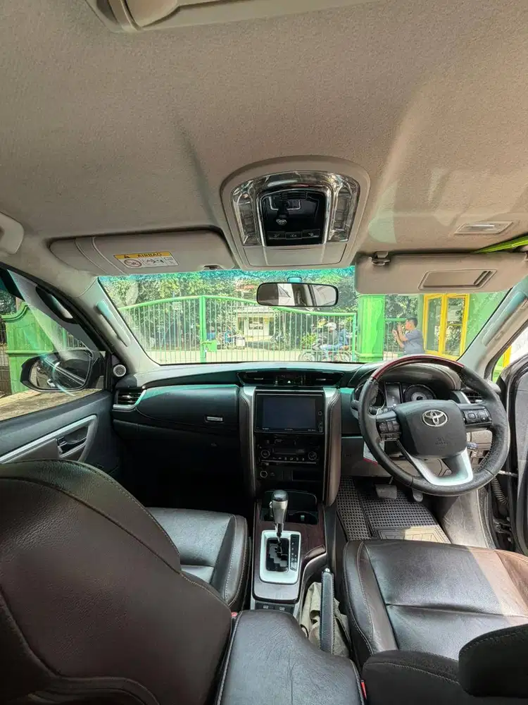 [PEMILIK LANGSUNG] Toyota Fortuner VRZ 4x2 Diesel 2017 100% Orisinil