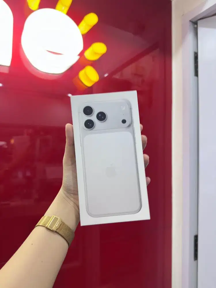 IPHONE 17 PROMAX SILVER ALL VARIANT READY GARANSI TAM BISA CICILAN 0%