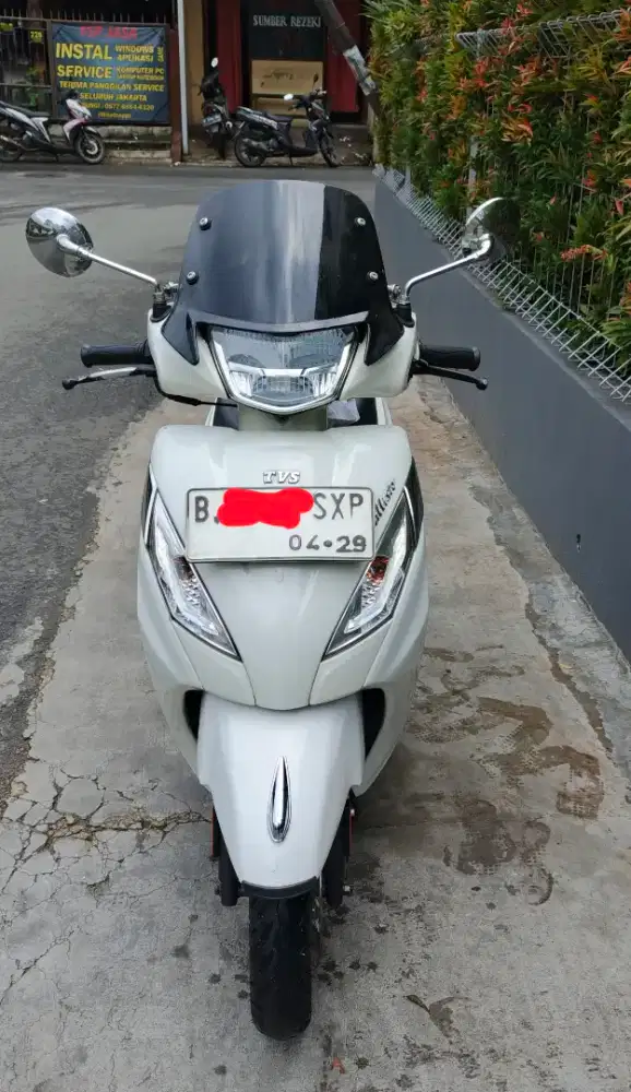 JL BU TVS CALISTO 125 KONDISI SANGAT PRIMA