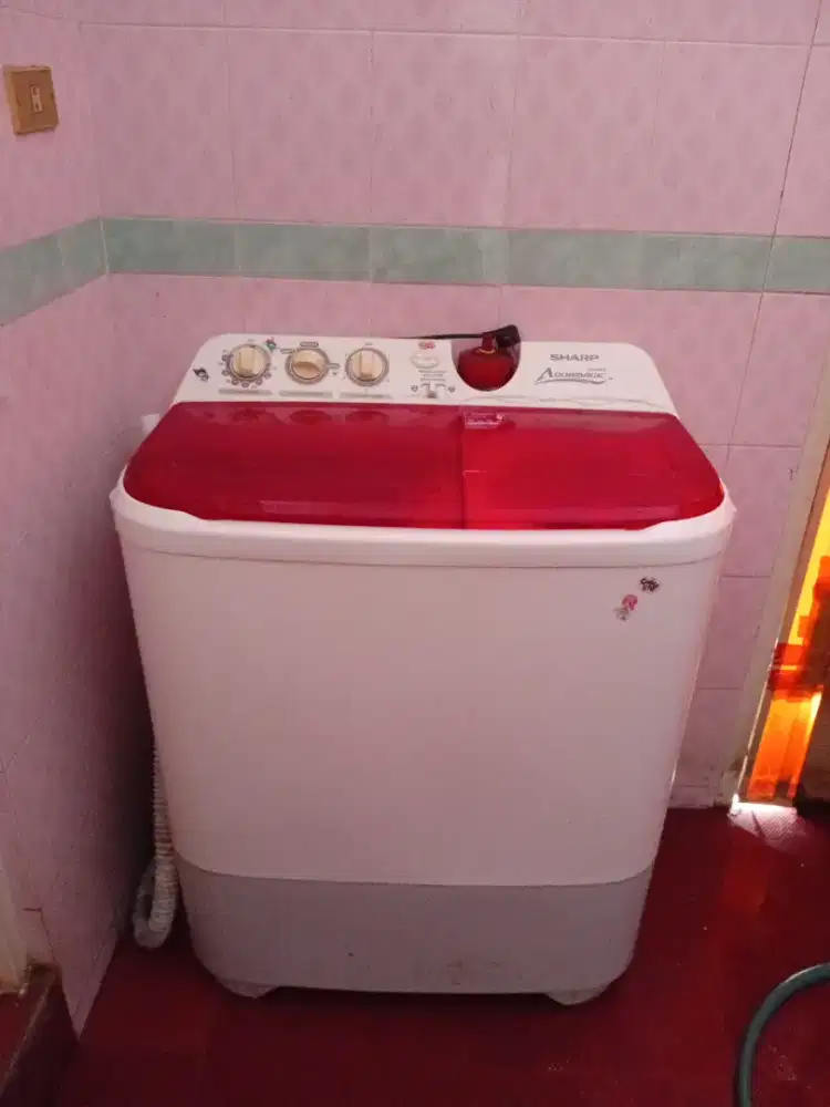 Dijual mesin cuci sharp 2 tabung