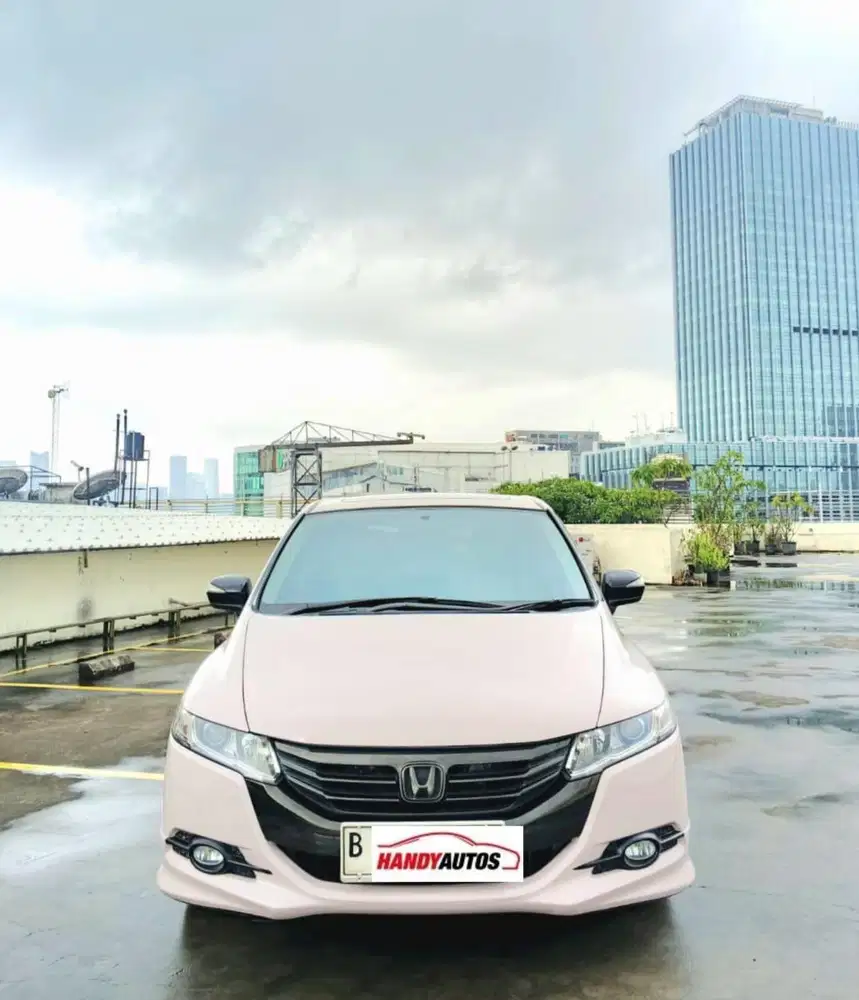 Honda Odyssey RB3 Tahun 2013 Automatic Putih Metalik