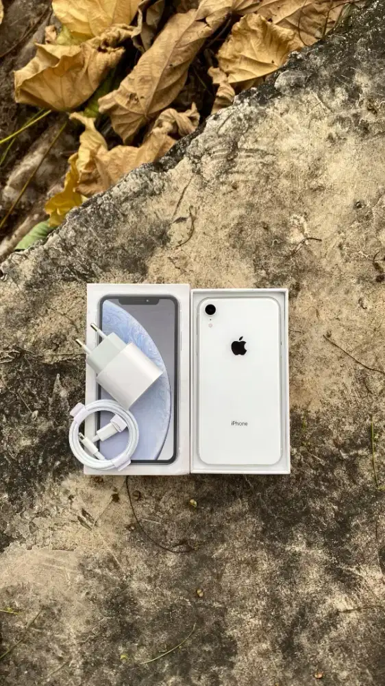 IPHONE XR 64 GB