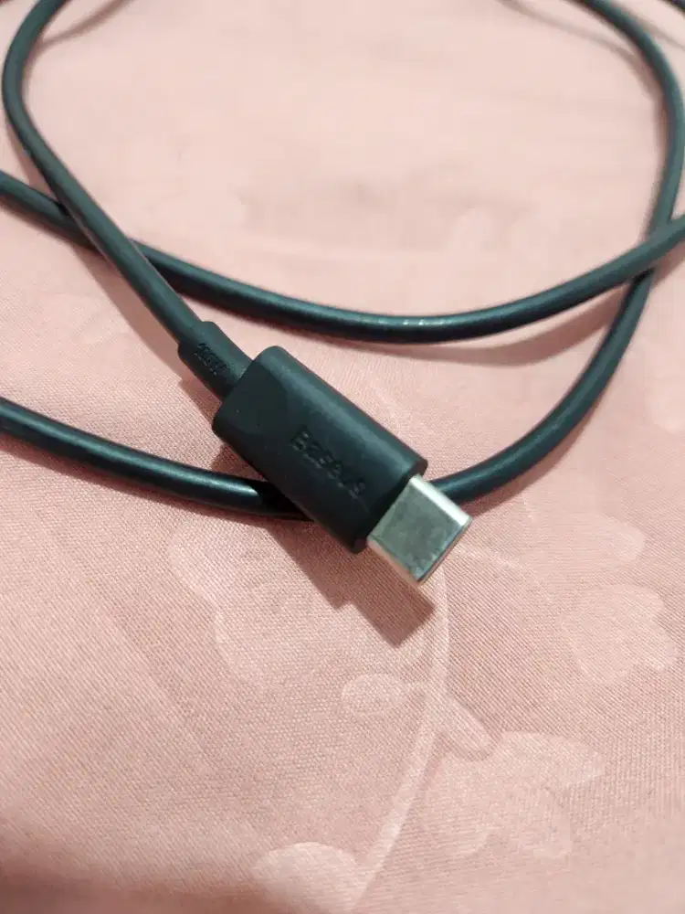 Kabel type c baseus hitam