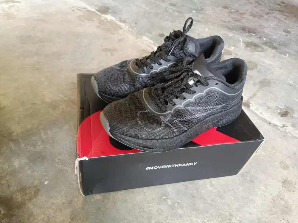 Sepatu Running Lari - Kanky Story Shingen V2 - Ukuran 43