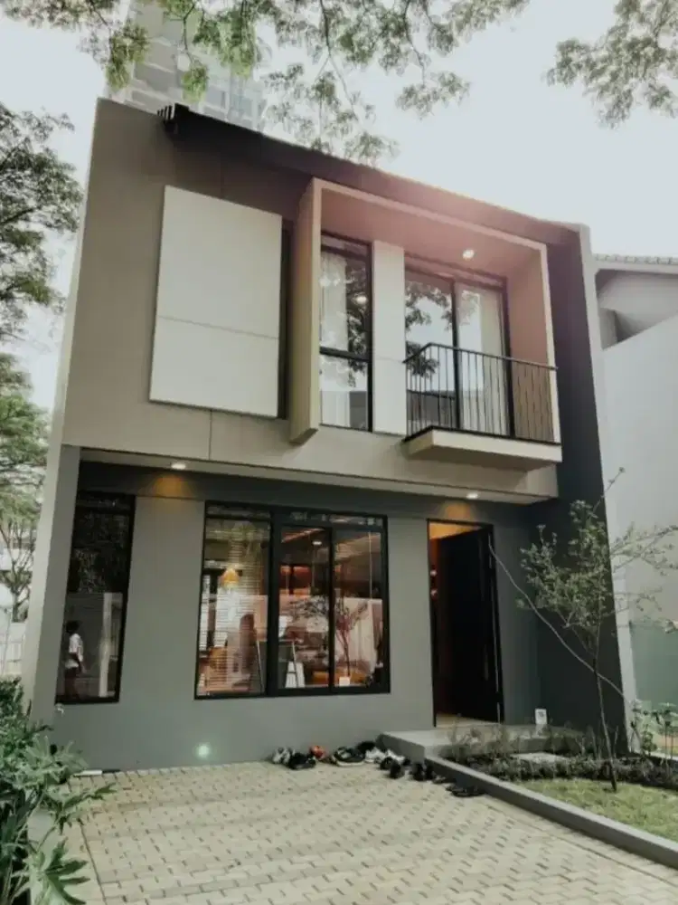 Rumah 2 lantai tatar Jayaprakarsa kota baru parahyangan 1,5Milyar