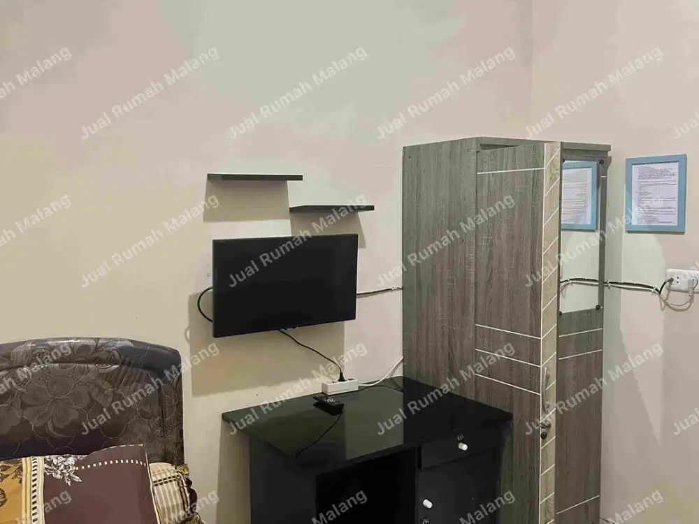 Dijual Cepat Rumah Kost 25 Kamar Tidur di Sigura Gura dekat Kampus UB