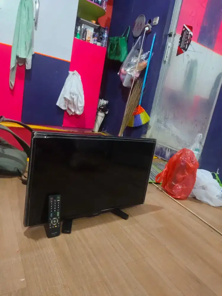 Led sharp Aquos 24 in