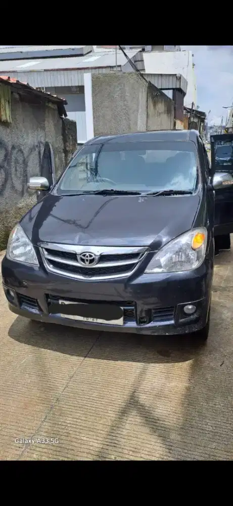 Dijual Cepat AVANZA 1.5 G MATIC 2011