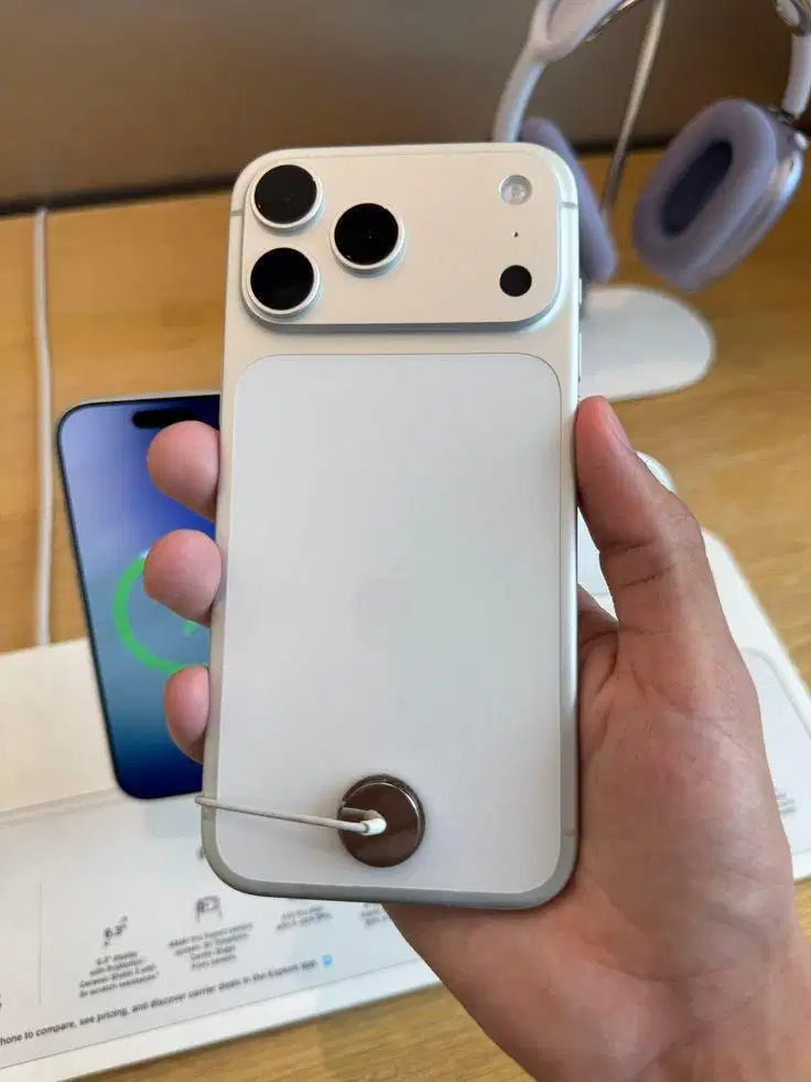 iPhone 17 Pro Max 256GB New iBox (Bisa Cicilan Tanpa Kartu Kredit)