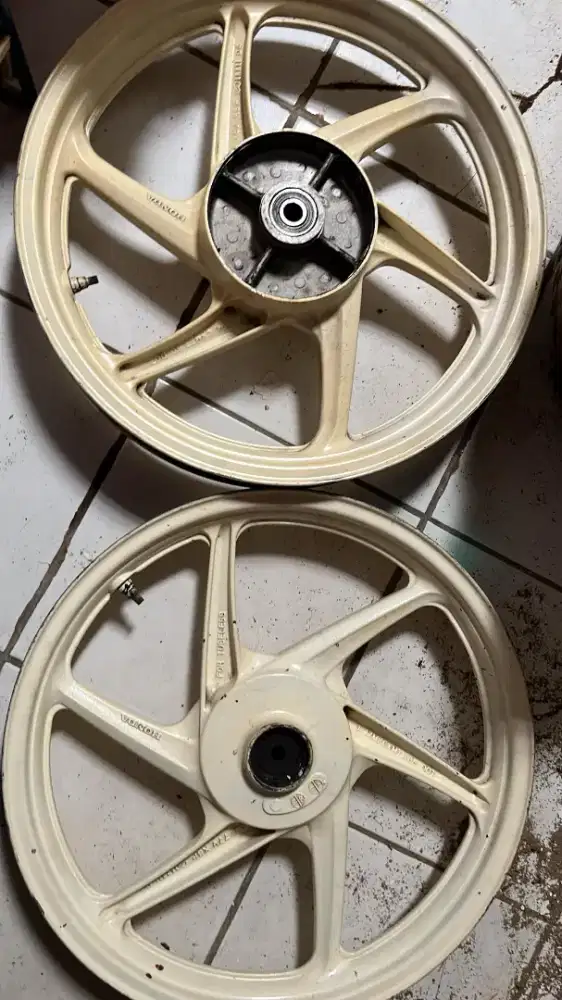 Velg cb 150 old