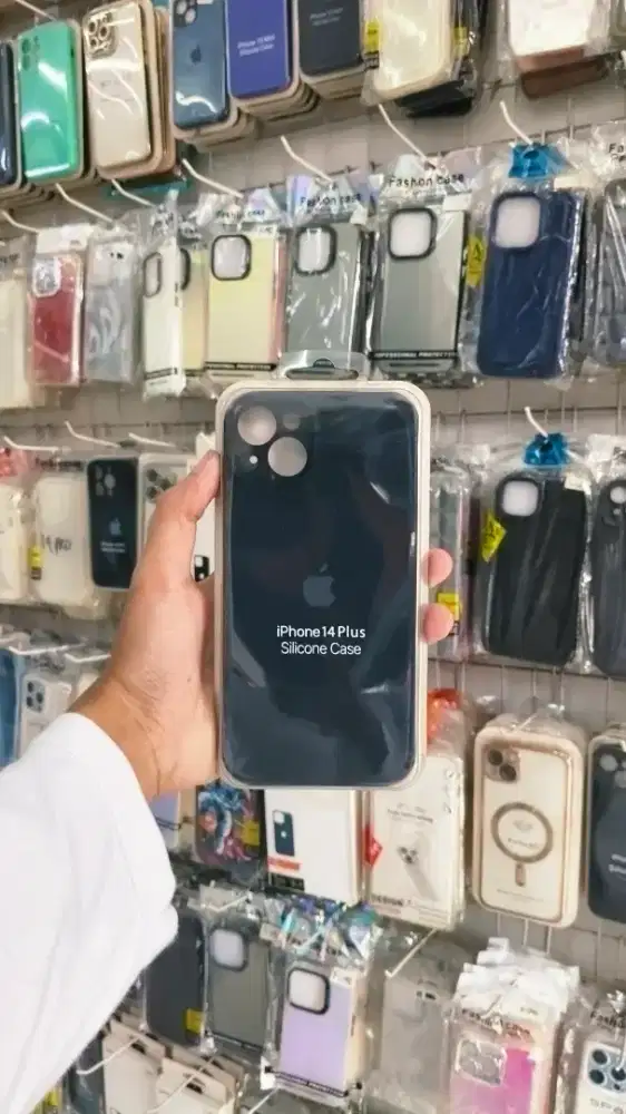 Casing iPhone 14 Plus