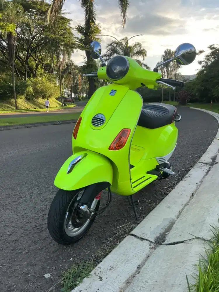 Vespa lx 150ie injeksi tahun 2013
