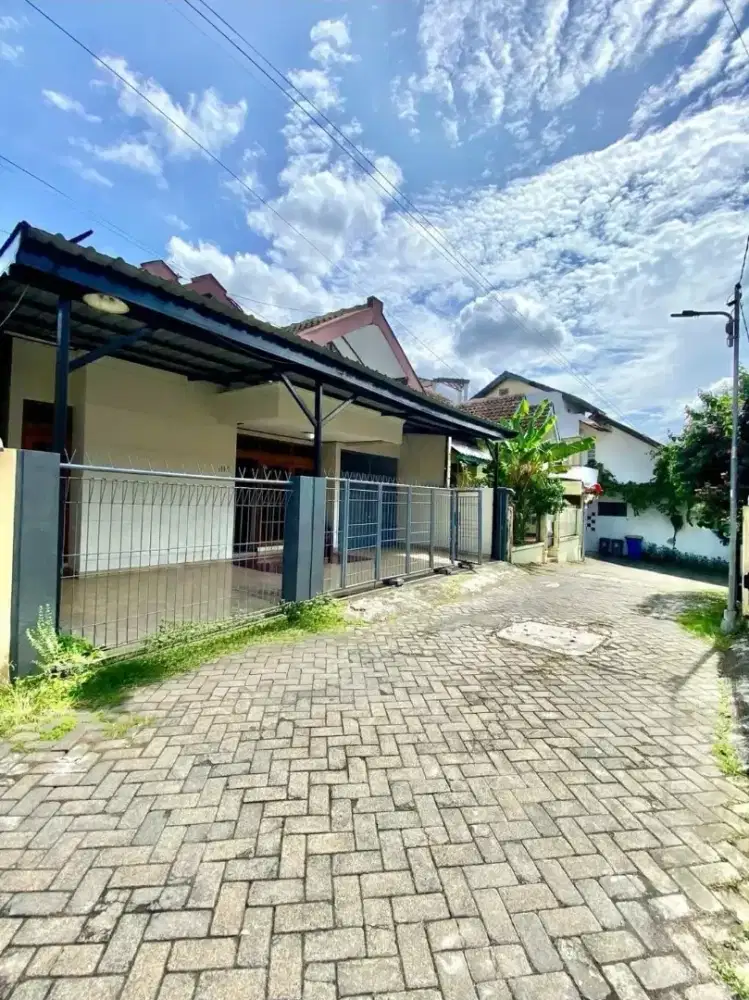 Jual rumah kodya dekat xt square umbulharjo