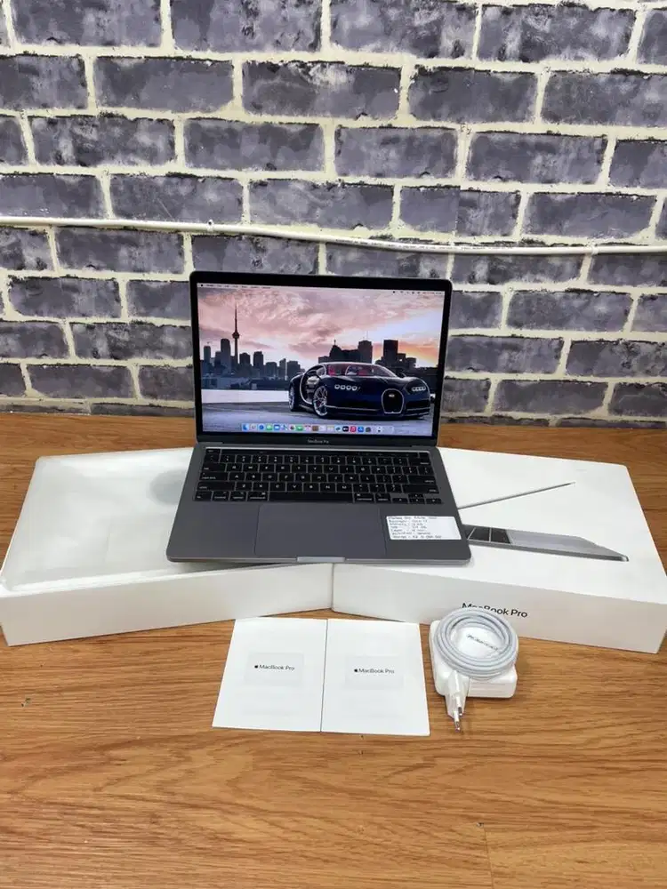 ADA PROMO RAMADHAN, Macbook Pro Retina 13 2020