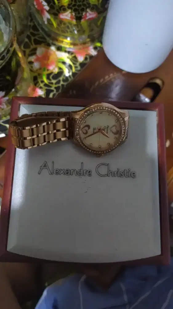 Jam tangan wanita Alexander christie