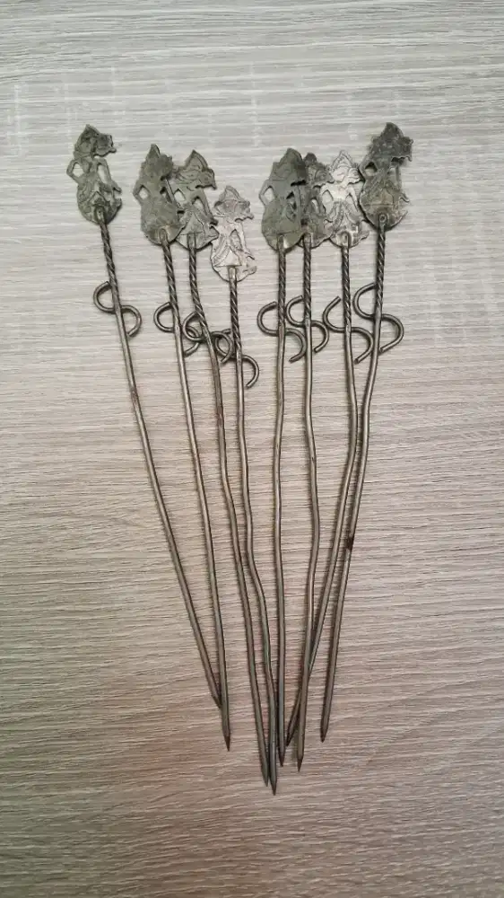 Tusuk Buah Wayang Antik