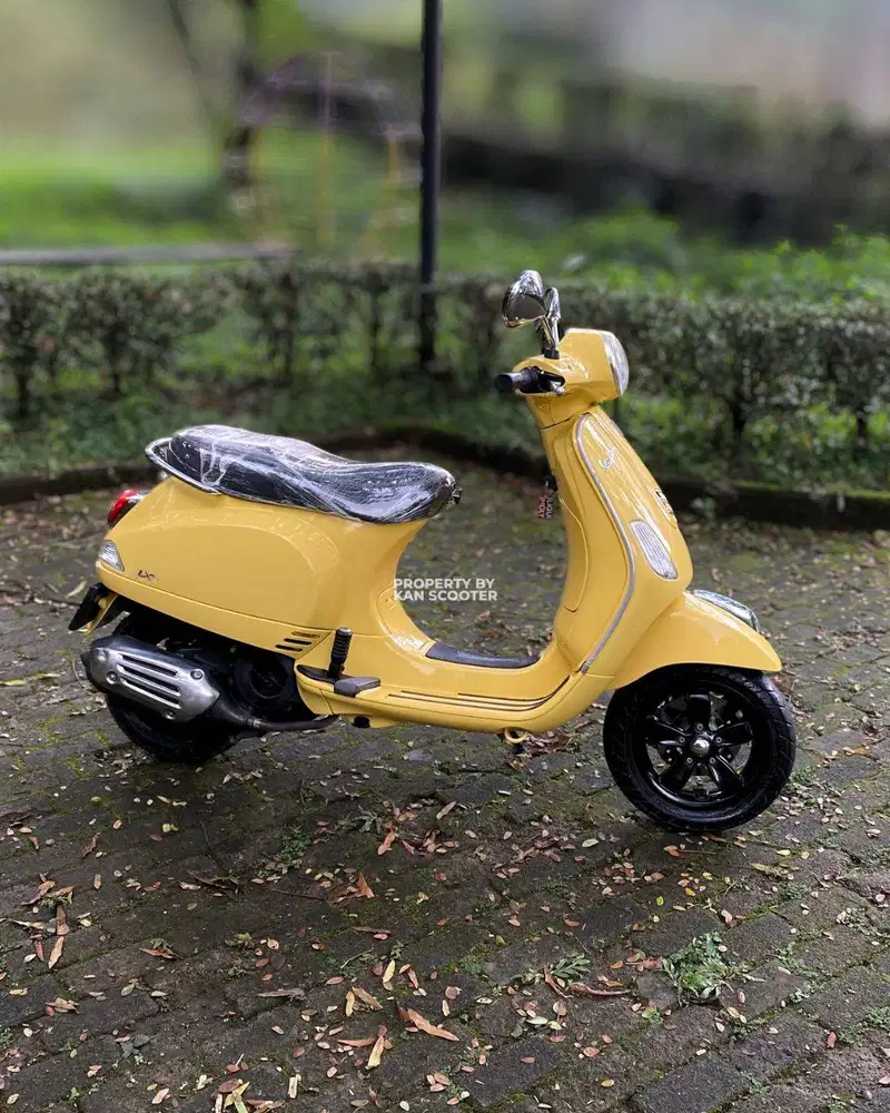 VESPA LX 125 iGET 2018 TERMURAH