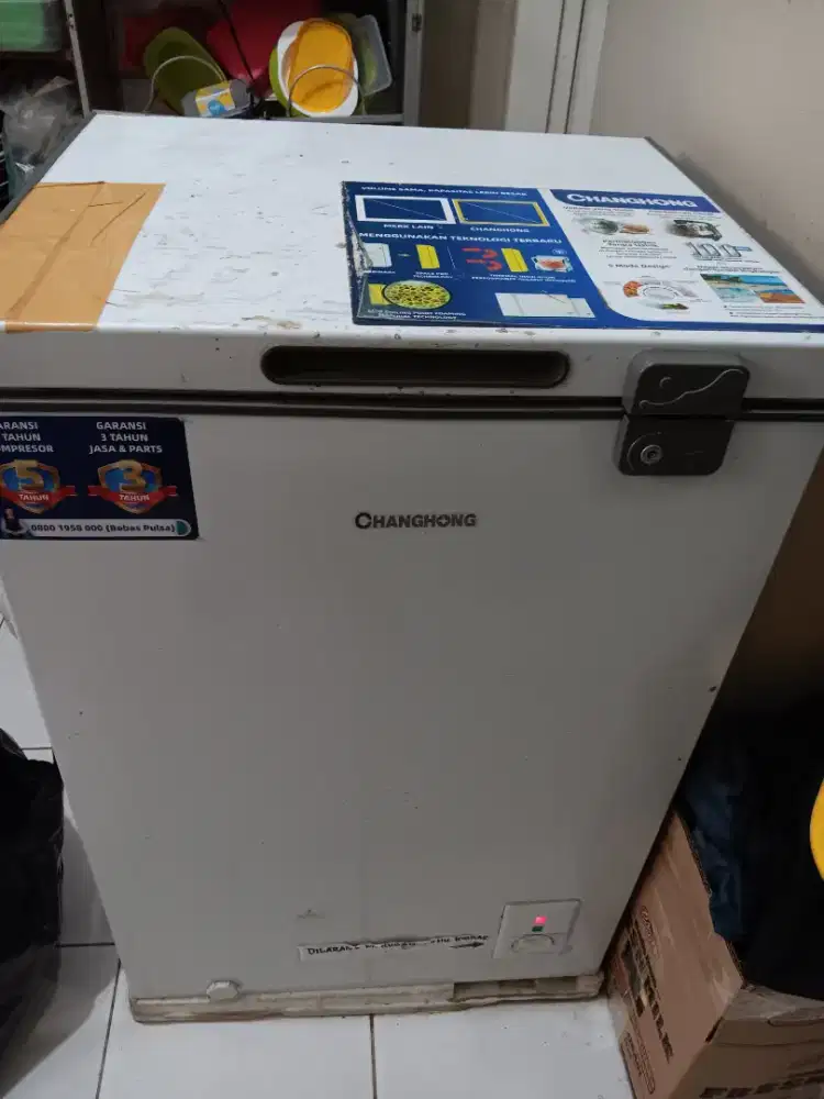 CHANGHONG FCF136DW Chest Freezer