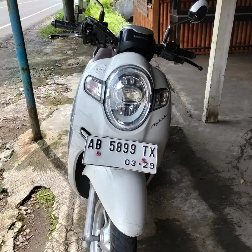 Motor honda scoopy tahun 2019