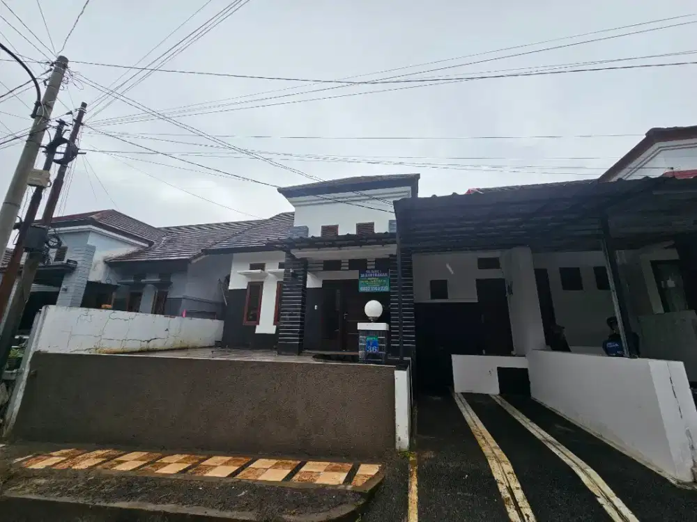 Di jual cepat 1 unit rumah di Pesona Cibereum Sukabumi