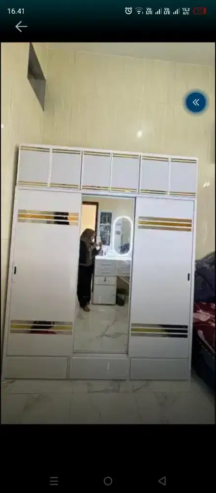 Lemari baju pintu 3 sliding