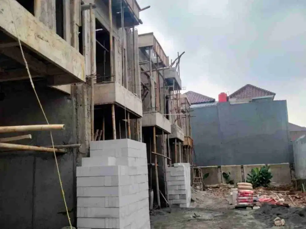 Rumah siap huni akses 2 mobil di Kahfi 1 Jagakarsa Jaksel