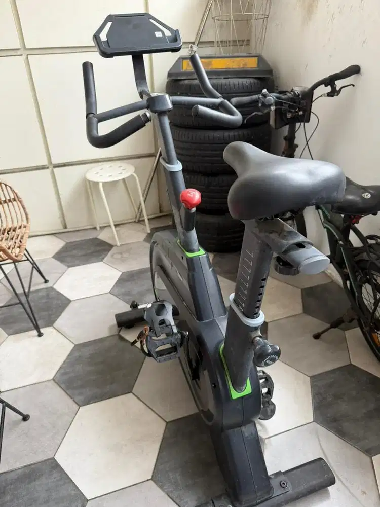 SEPEDA STATIS KINGSMITH JUAL CEPAT