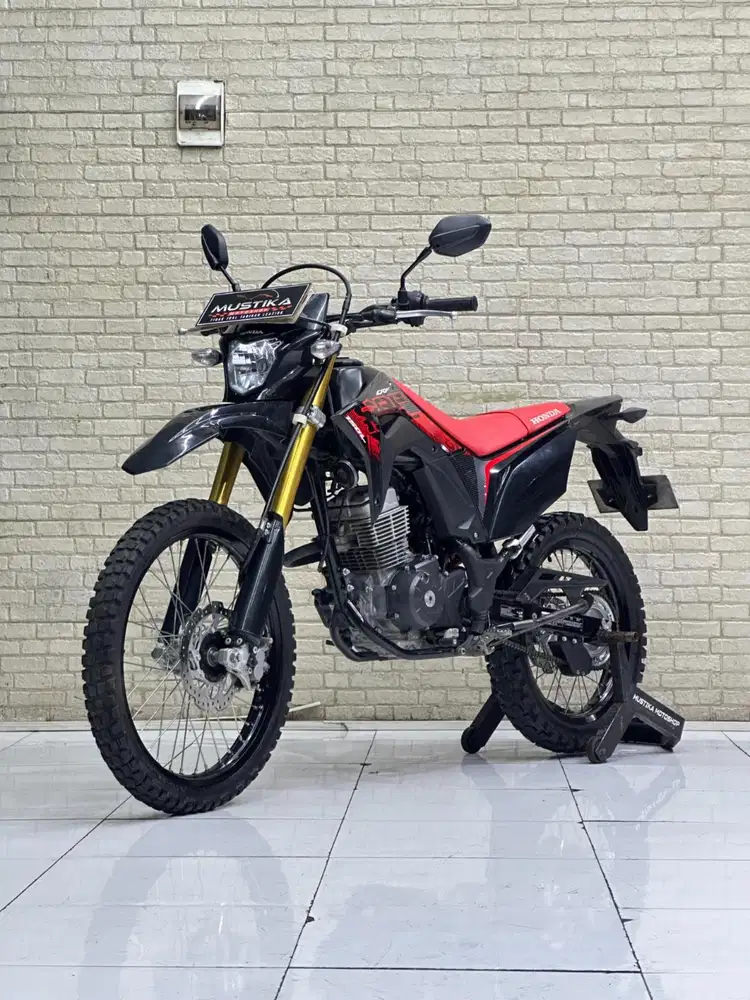 HONDA CRF 150L 2024 - Chintia Mustika