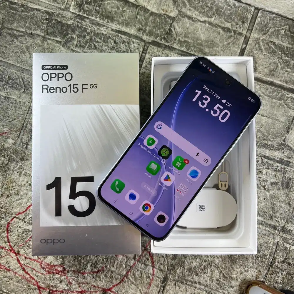 Oppo Reno 15F 5G Ram 12/256 GB Belum terpakai