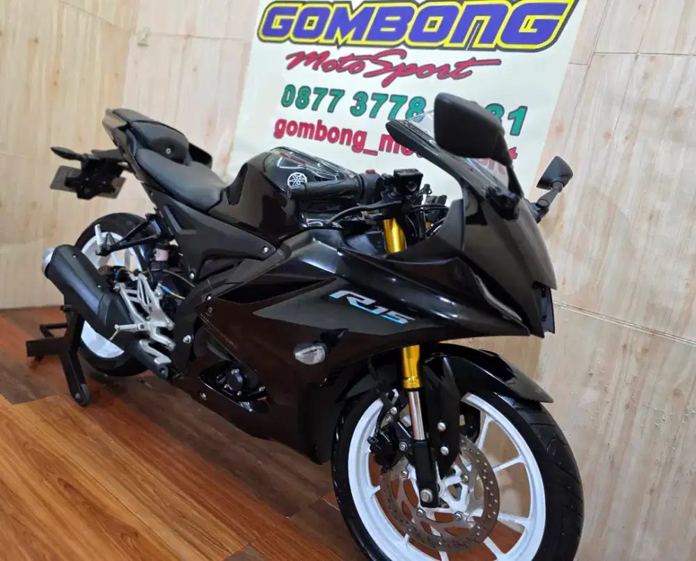 YAMAHA R15 V4 2022