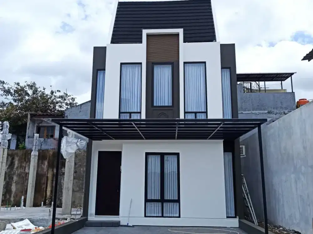 Rumah Siap Huni 2 lantai dalam kota makassar