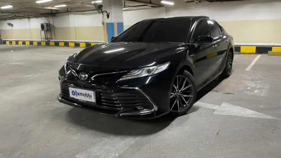 LOW DP Toyota Camry 2.5 Hybrid-AT 2023 9NN