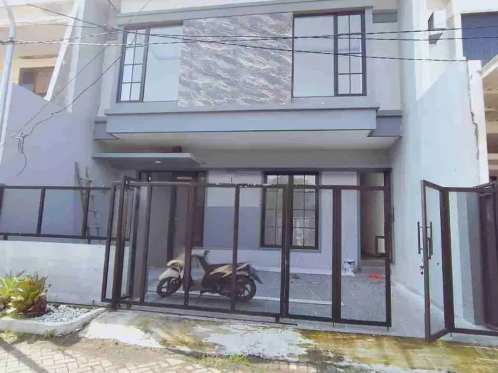 Rumah Baru Gres Minimalis Klampis Semolo Barat Surabaya