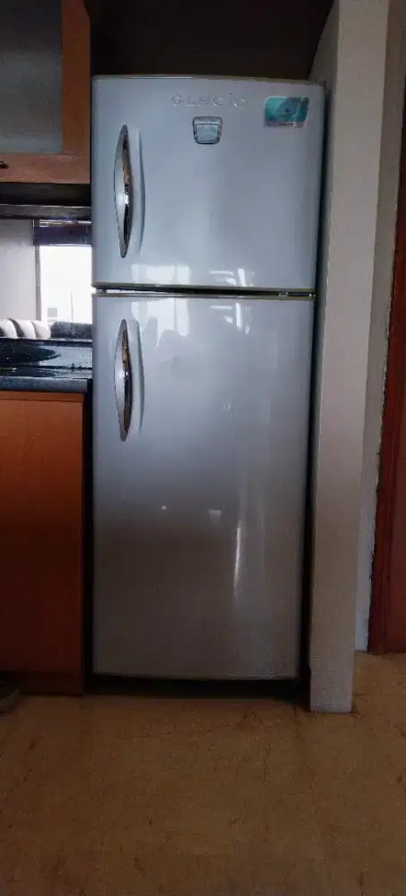 Kulkas 2 Pintu Glacio – Normal1001