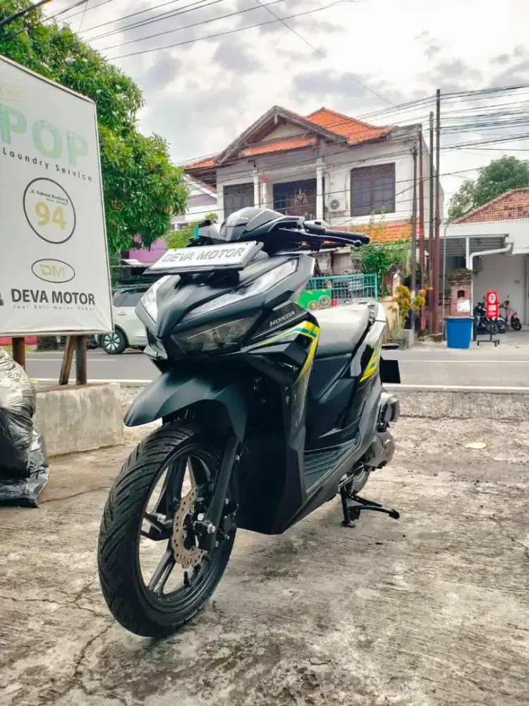 Vario 125 th 2025 hitam Deva motor