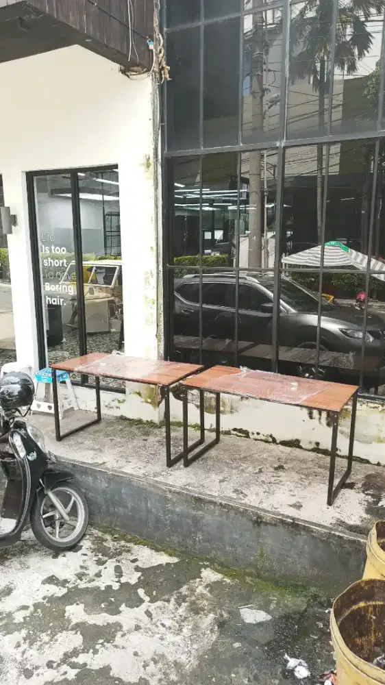 MEJA PREMIUM AESTHETIC 700.000 JADI 557.000 !