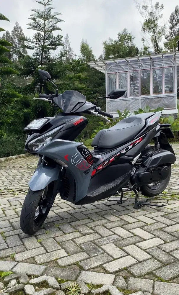YAMAHA ALL NEW AEROX 155 BLACK GREY