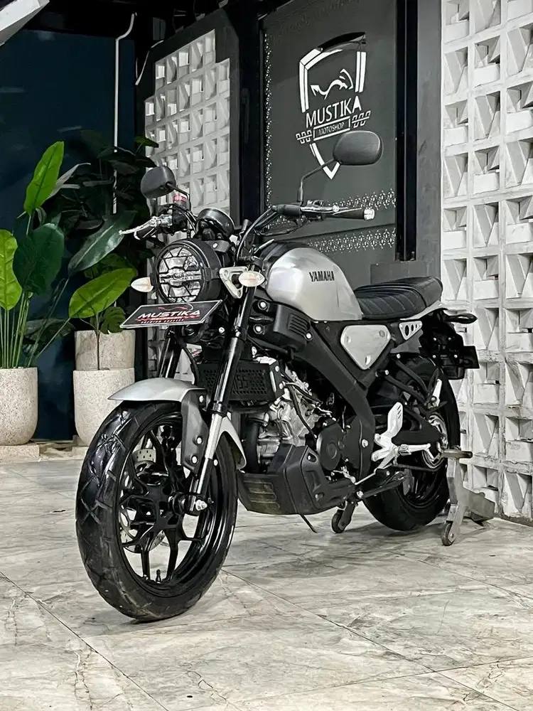 Istimewa !!Yamaha XSR 155 th 2023 - Ayu Mustika