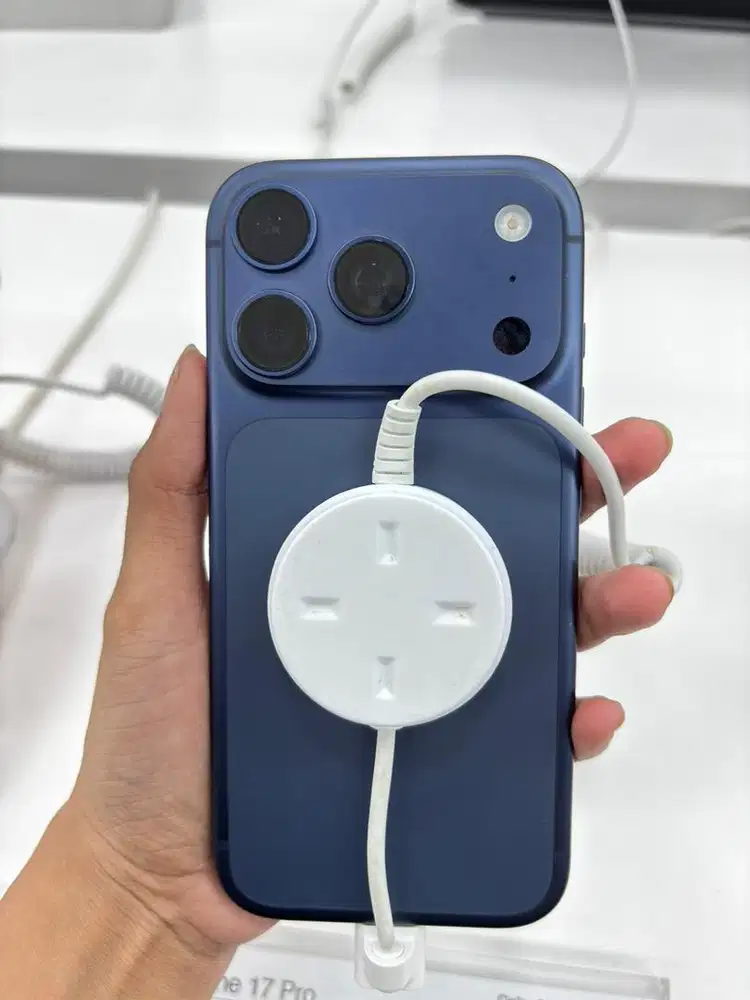 IPHONE 17 Pro CICILAN INDODANA