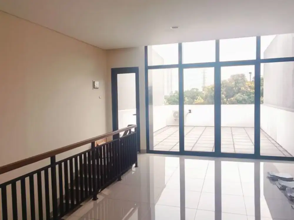 Ruko 3 Lantai Northbend Metland Puri Sebrang Shell Kawasan Padat