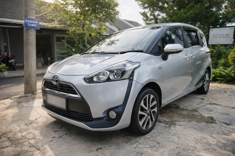 Sienta V CVT Kinclong (Jarang Dipakai) Baru Selesai Nanocoating