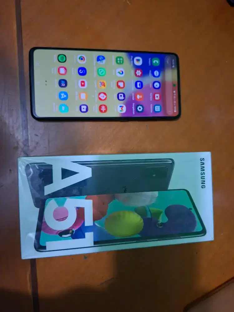 SAMSUNG GALAXY A51