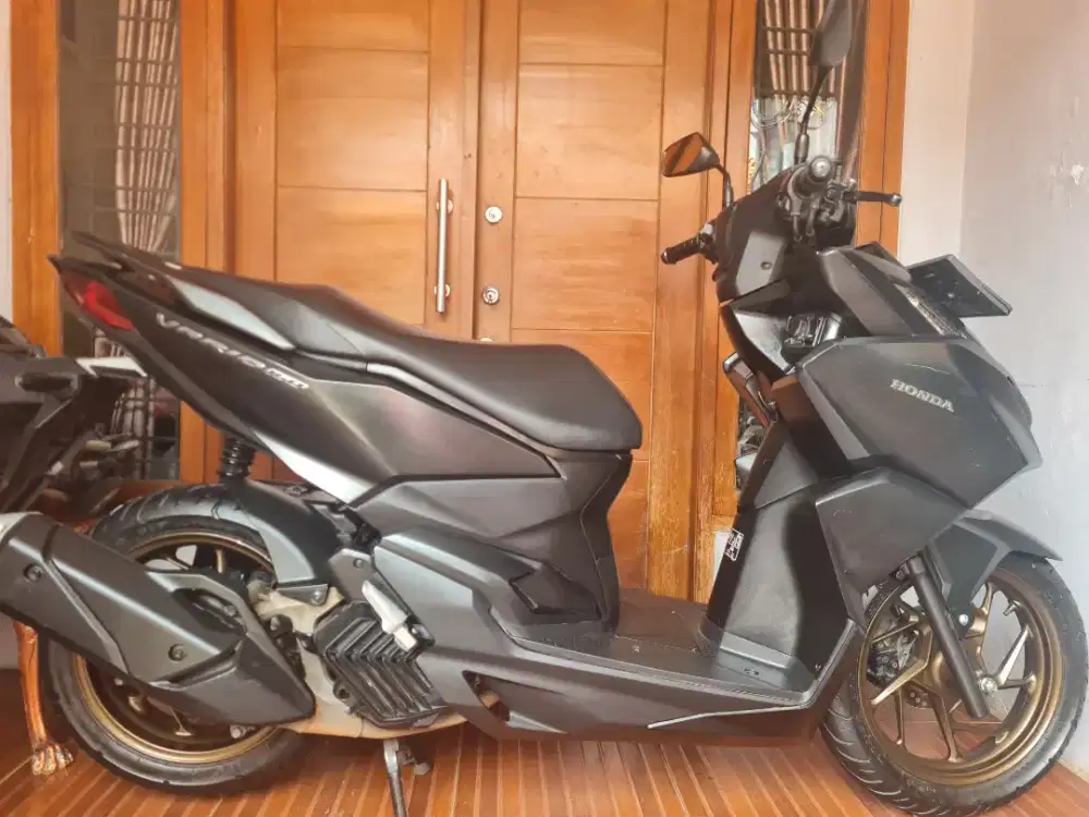 Dijual Honda  Vario 160 CBS ISS Grande tahun 2024