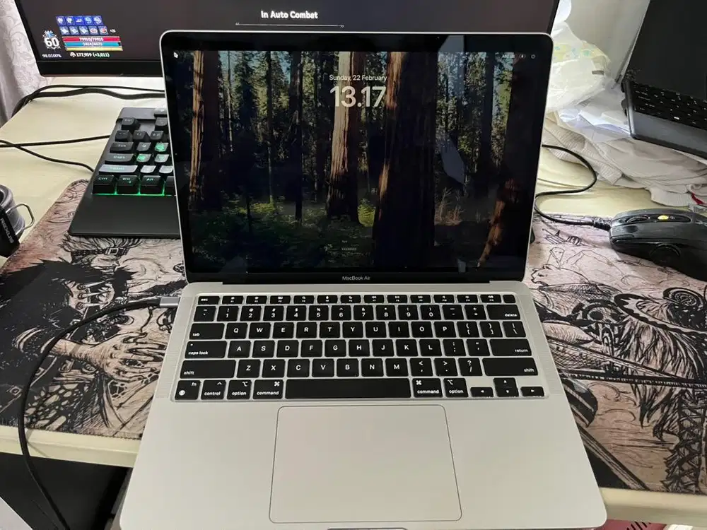 Macbook air m1 2020, mulus , no charger