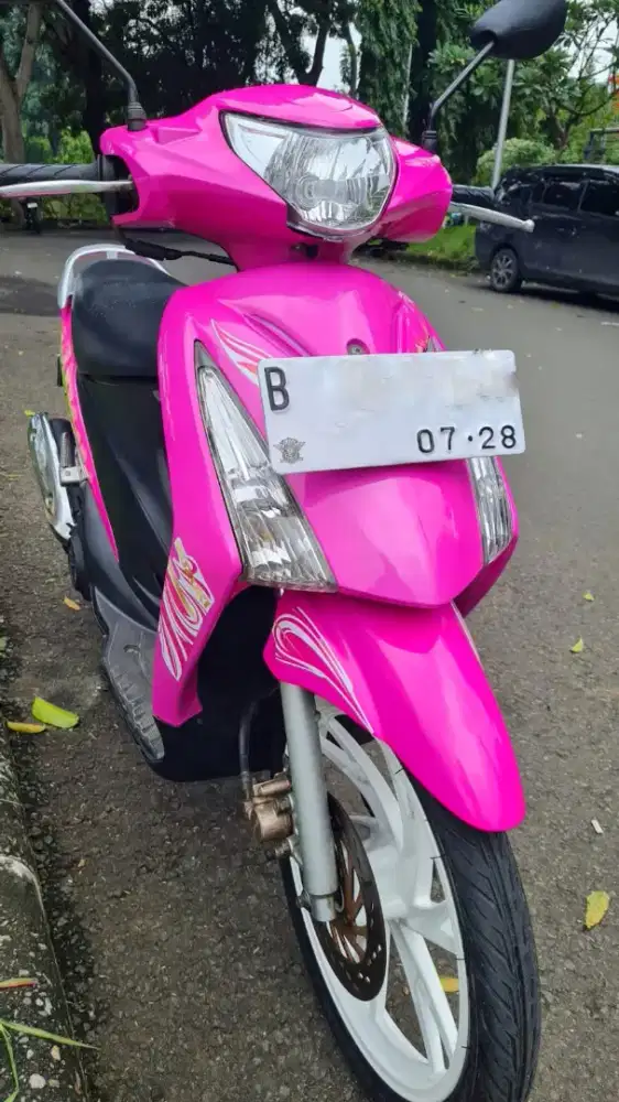 Suzuki spin 2008 warna langka
