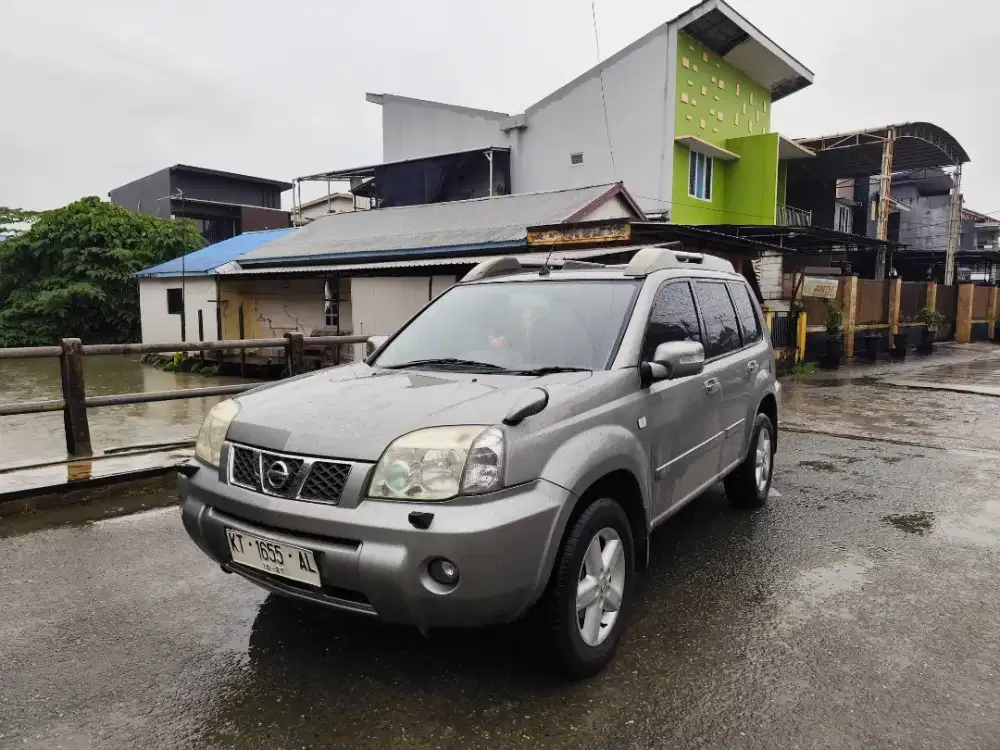 Nissan Xtrail T30 2007 matic istimewa