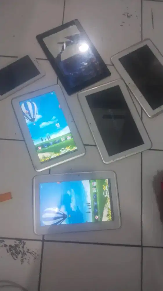Tablet ada 5biji
