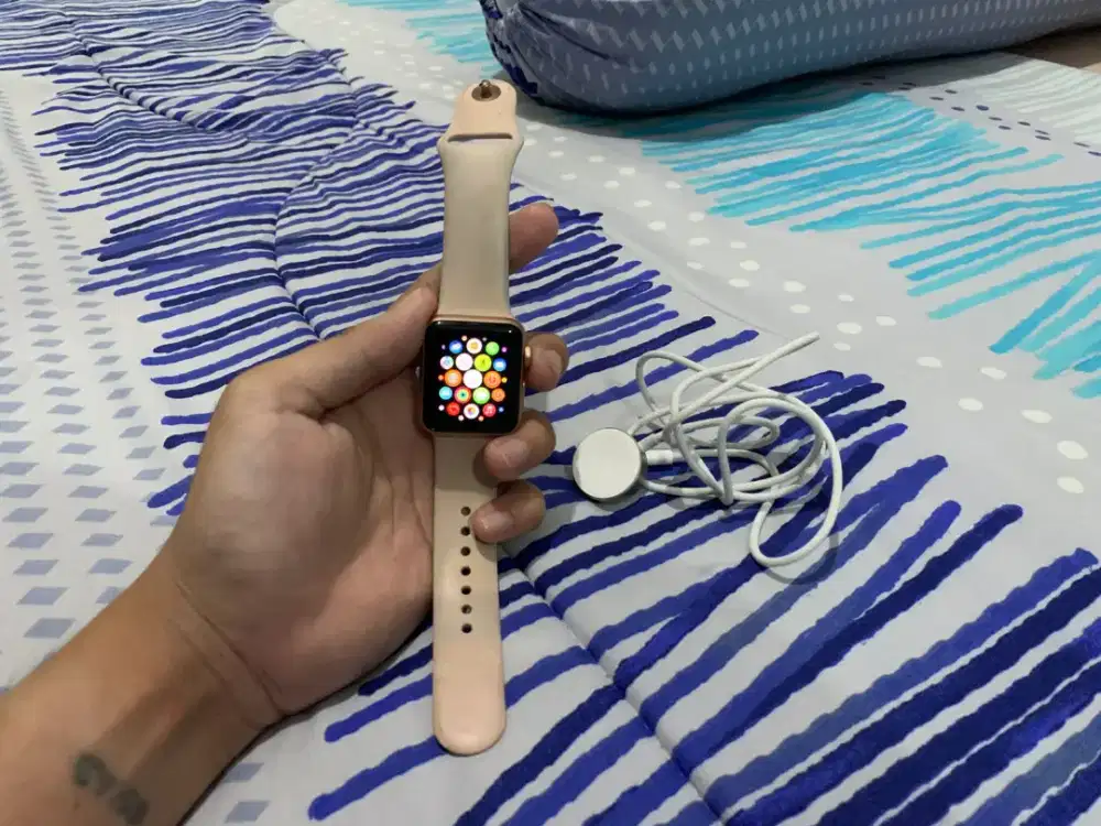 Apple Iwatch Series 3 38 mm Rose Gold