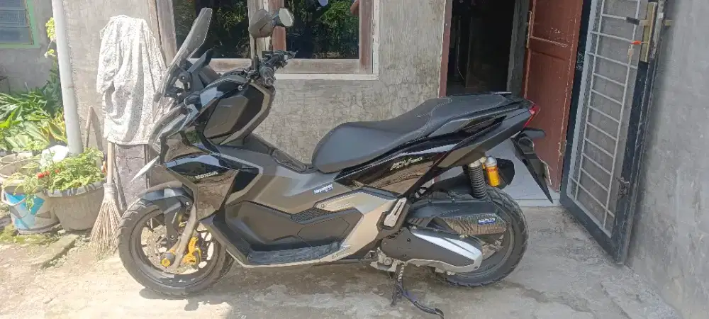 ADV 160 CBS Black 2023